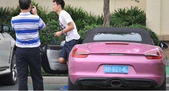 中国男足球员的座驾价格,中国男足队友座驾