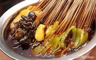 麻辣烫串串和冒菜区别,麻辣烫和串串香和冒菜的区别