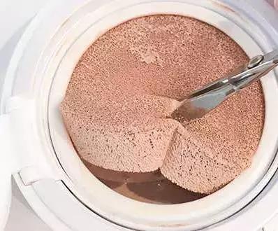 遮瑕好的气垫bb测评,好用的气垫bb排行榜混干皮