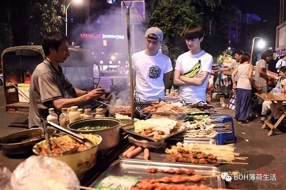 走！晚上一起撸到爽！