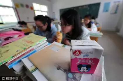 家里太穷交不起学费怎么办,家里太穷上不了大学怎么办