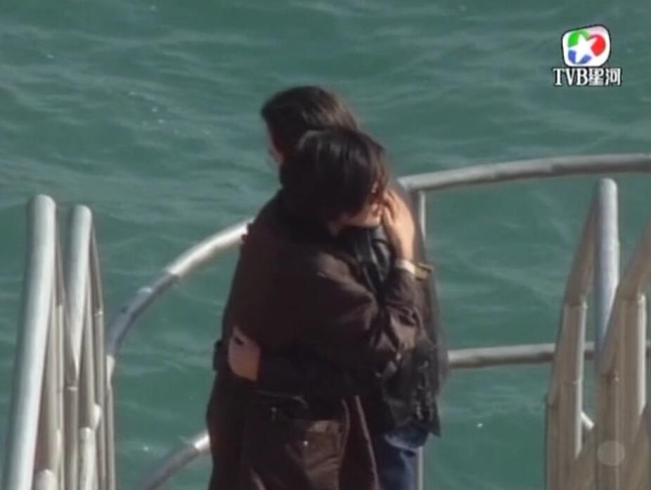 刑事侦缉档案红衣女郎杀人案,刑事侦缉档案红衣女郎男扮女装