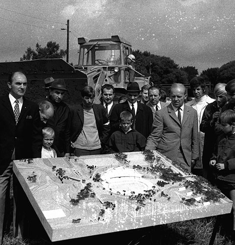 梦之队历史最黑暗的一天,11-12赛季的沙尔克04