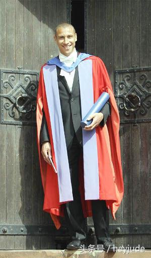 学士、硕士都算不上厉害，看看足坛那些令人仰望的博士们