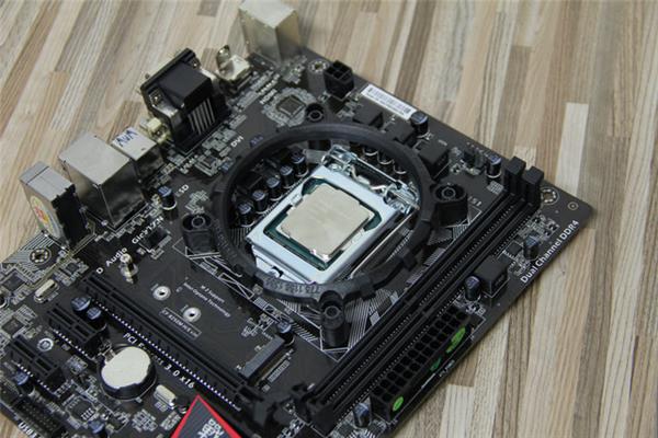 从零开始如何组装电脑教程,新手小白组装电脑最详细教程