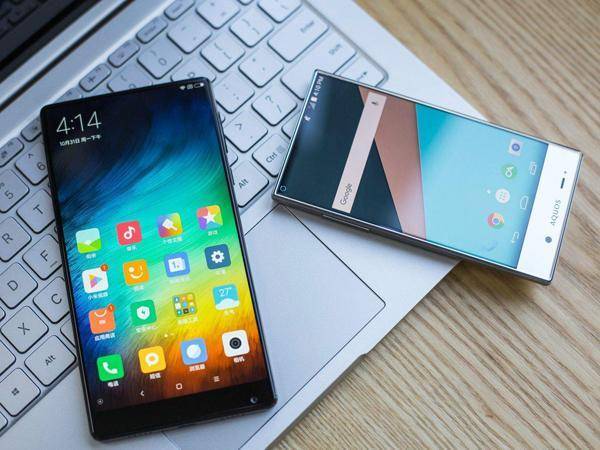 夏普20年在日本发布的手机,夏普2017年发布的哪几款手机