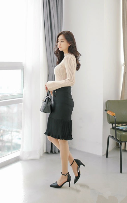 女神宋茜高俊熙朴信惠*服私**街拍万能打底衫拯救烧脑穿衣