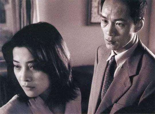 当一个男人打你时要不要还手,当男人打了一个女人要怎么原谅