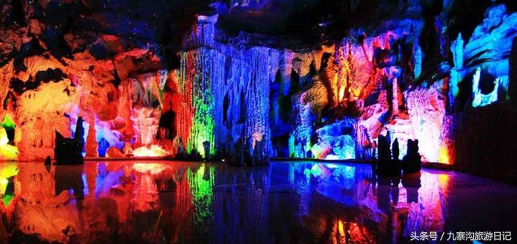 这里是中国阳光花城，被誉为“花是一座城，城是一朵花”