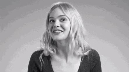 19岁爆红好莱坞女星,好莱坞巨星戛纳电影节红毯