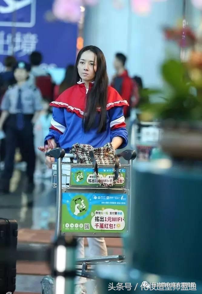 江疏影私服曝光,刘诗诗江疏影pk风衣新穿搭