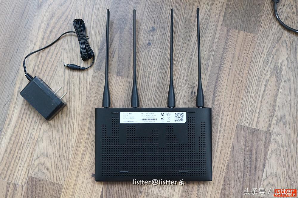 摩托罗拉摩路由C1测评,信号稳如泰山,质感薄如刀锋