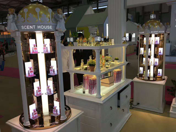 汇香坊化妆品店加盟,香水吧加盟店经验分享