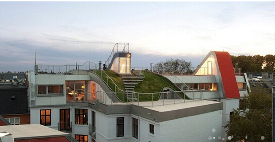 惊险高楼攀爬视频,最牛逼的楼顶花园