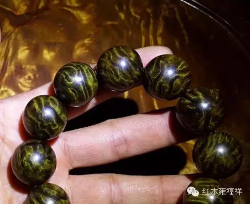 金丝楠和木中熊猫,阴沉木大熊猫