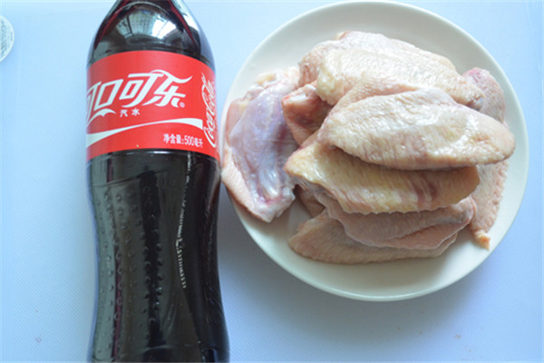 面粉电饭锅可以做什么简单的美食,100种电饭锅简易懒人美食