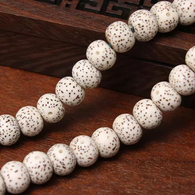 阴皮星月和灵玉星月区别,星月阴皮和白皮后期