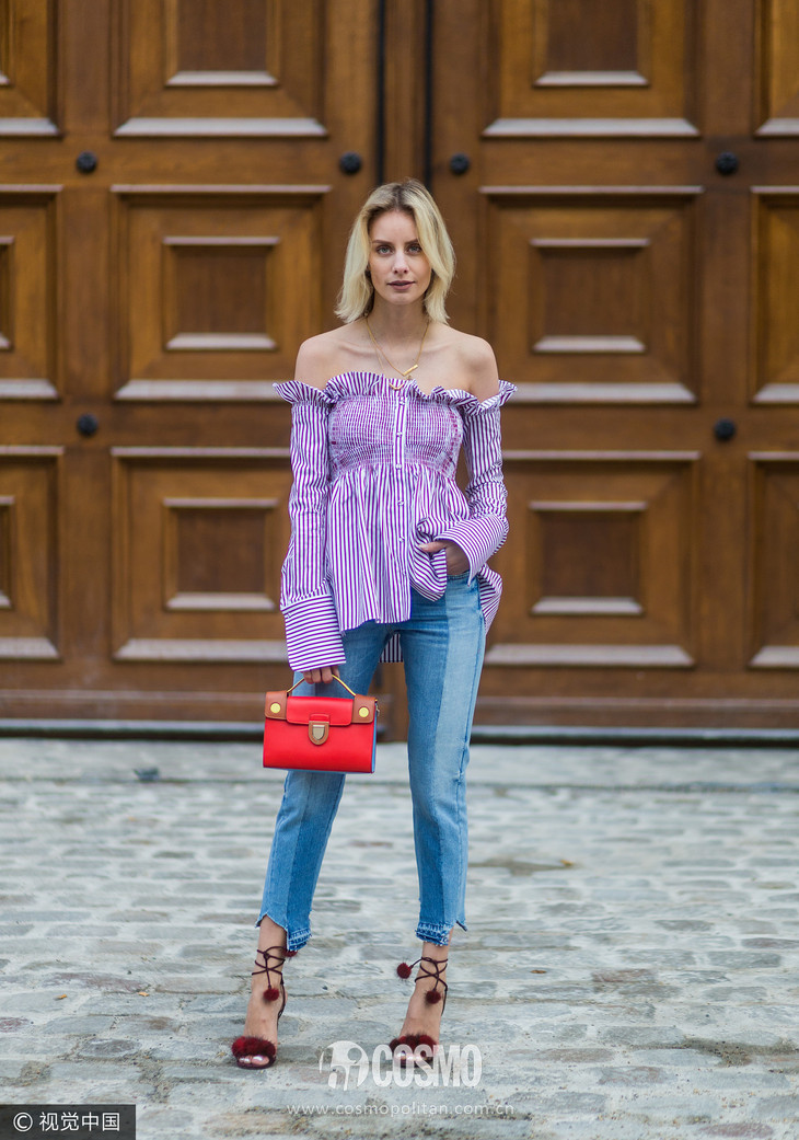 穿起来弹性十足又舒服的牛仔裤,紧身牛仔裤有很好的时髦感