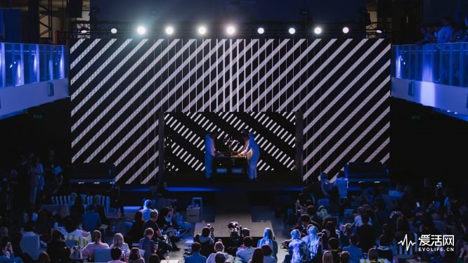 潮牌滑板电音NASA永远在变的宜家开了场自己的开发者大会