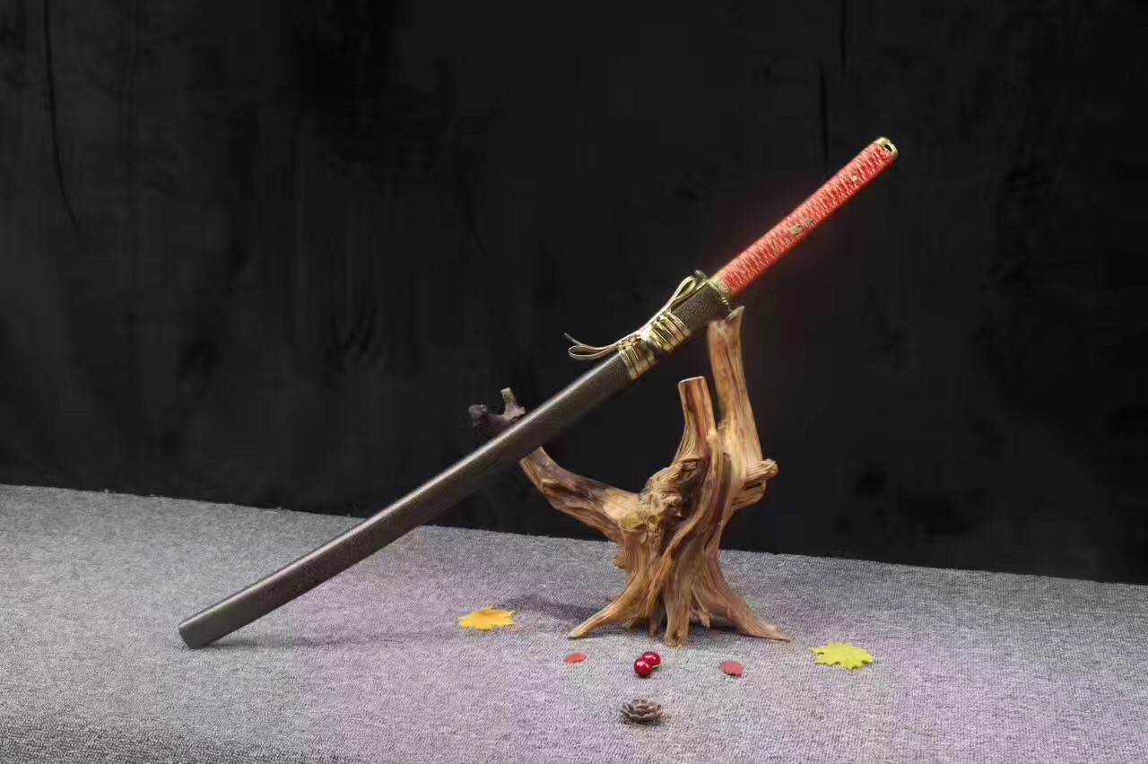 武士刀花纹钢和锰钢哪个好,武士刀锰钢和t10高碳钢