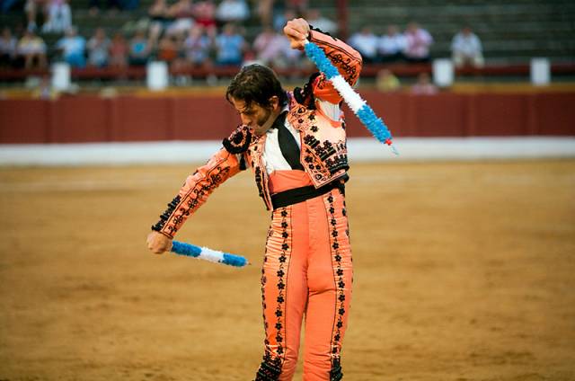 新西兰西班牙斗牛,西班牙杀斗牛