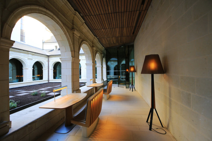 卢瓦尔河城堡简介,卢瓦尔河谷城堡位置在哪里