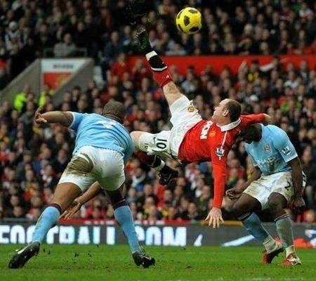 英超联赛十大经典瞬间比分,无英超不疯狂