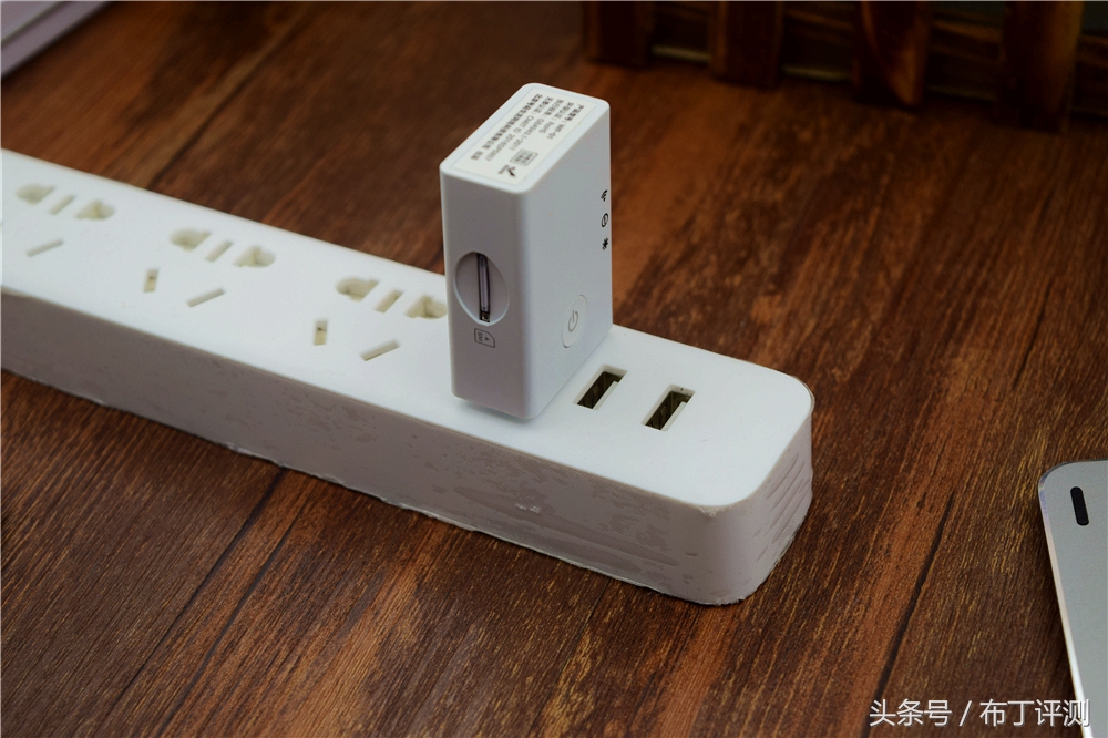 怎么使苹果手机变为双卡双待手机,只要一个按钮手机就可以变成128g