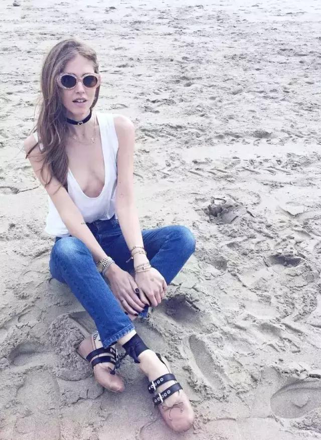 这双芭蕾鞋不跳舞，只是穿起来逆天的好看！