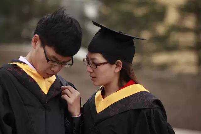 毕业不分手交往三年,毕业不分手微电影