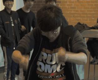 lols6冠军皮肤特效,历届lol冠军皮肤回城效果