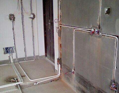 家装电线一般都是怎么布线,装修电线走明线怎么处理