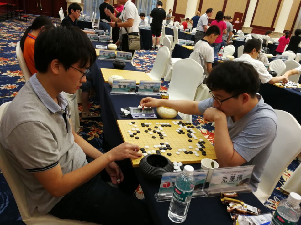 女子围甲江苏领跑,女子围甲联赛浙江继续领跑