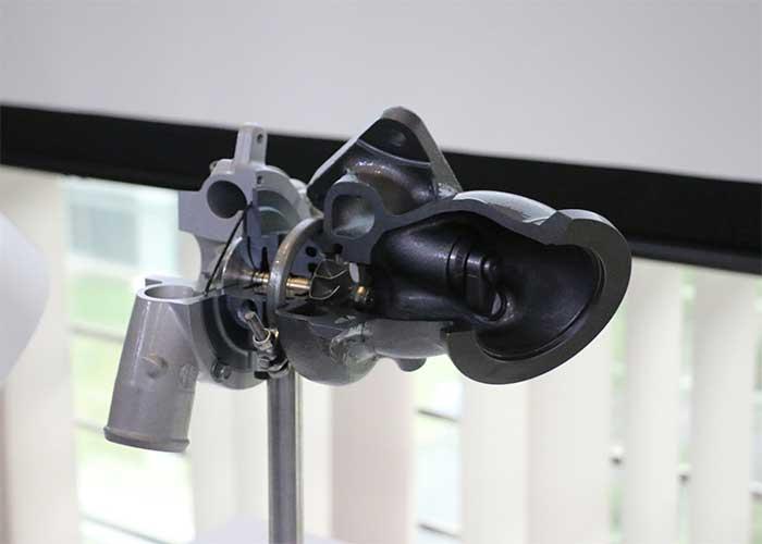 长安欧尚蓝鲸涡轮发动机,长安欧尚x70a涡轮增压