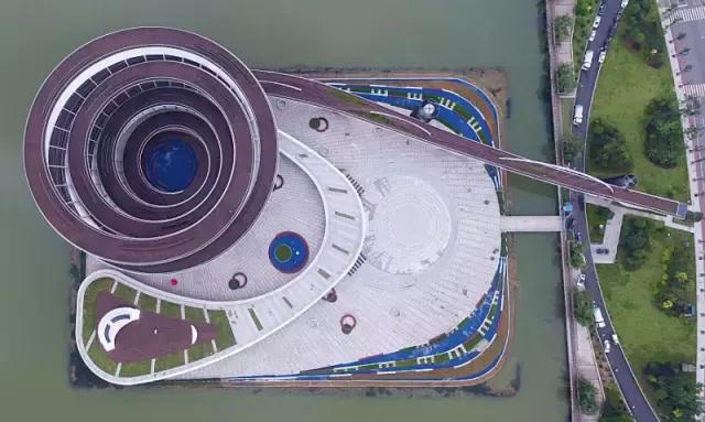 长沙ifs地标打卡地点,长沙湘江边的地标建筑