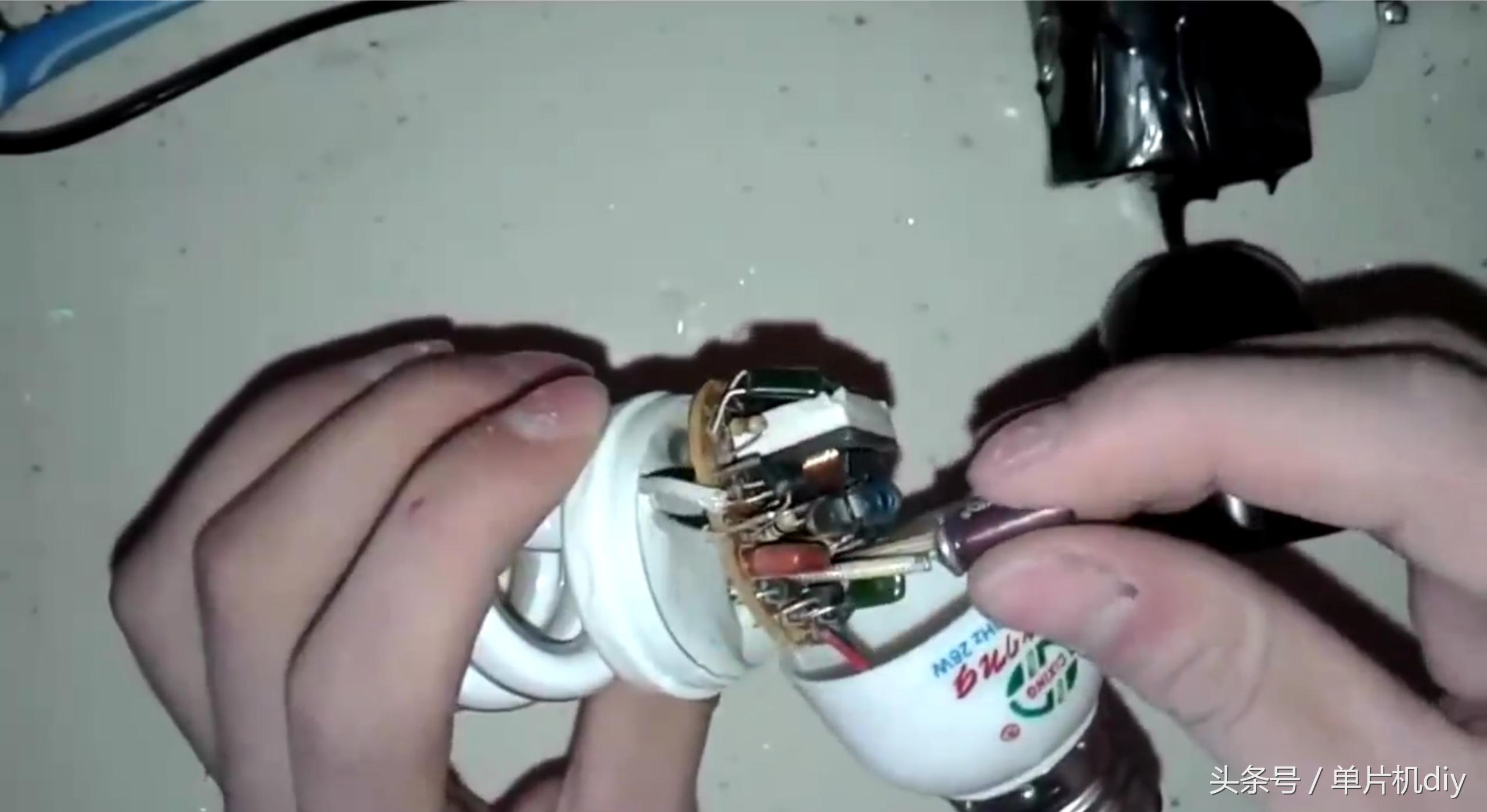 家用节能灯坏了怎么修复,家里的灯管坏了怎么维修