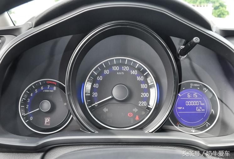 推荐一款8万落地的家用汽车,现在8万左右落地的车推荐一下