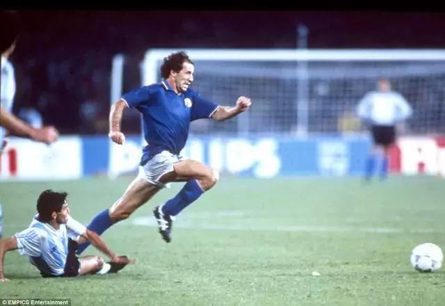 卡福足坛十一人阵容,足坛1-99号球衣的代表人物