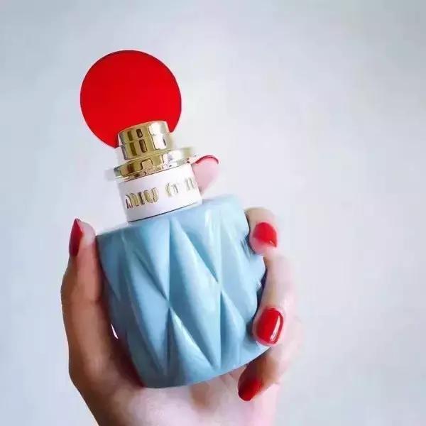 高颜值香奈儿香水,高颜值果香香水