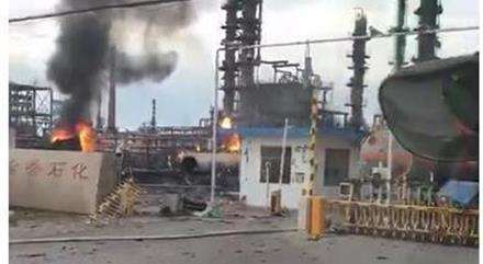 灞变笢閲戣獕鐭冲寲鐖嗙偢浜嬫晠,閲戣獕鐭冲寲6.5閲嶅ぇ鐖嗙偢浜嬫晠璇勪环