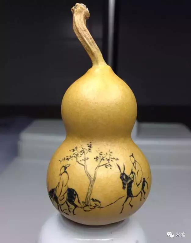 盘文玩葫芦变枣红要多长时间,文玩葫芦不打皮可以盘玩吗