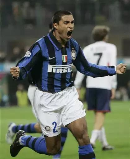 卡福足坛十一人阵容,足坛1-99号球衣的代表人物