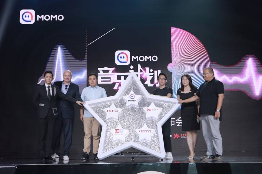 掀起“超女”后最大的平民造星运动，陌陌的铠甲和软肋在哪？