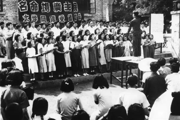 清华北大的全部视频,清华大学九十年代的照片