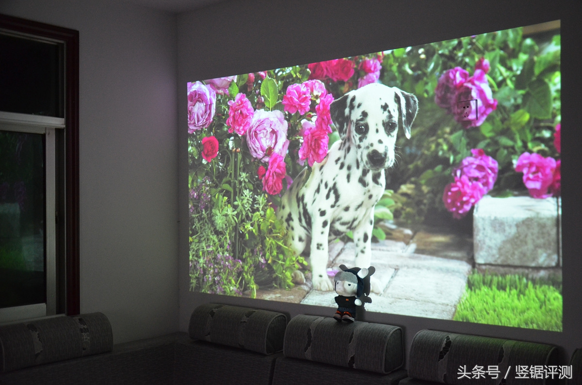 坚果睿途r8固件升级,坚果最大投影