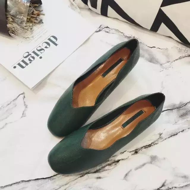 夏天脚宽脚丑穿什么鞋子好看,脚宽脚胖女生鞋子推荐