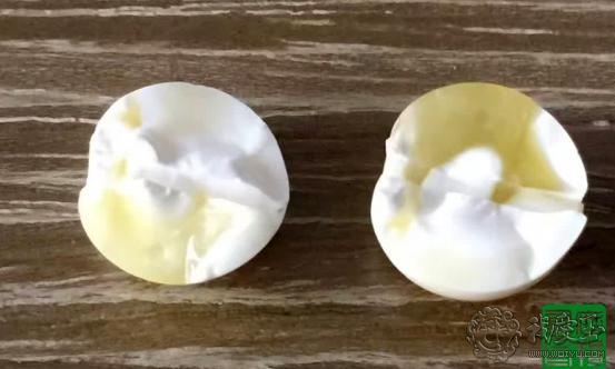 天然蜜蜡和水煮蜜蜡,水煮蜜蜡和烤蜜蜡