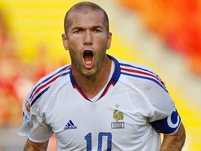 世界足坛顶级中场球员名单,世界足坛十大中场球星