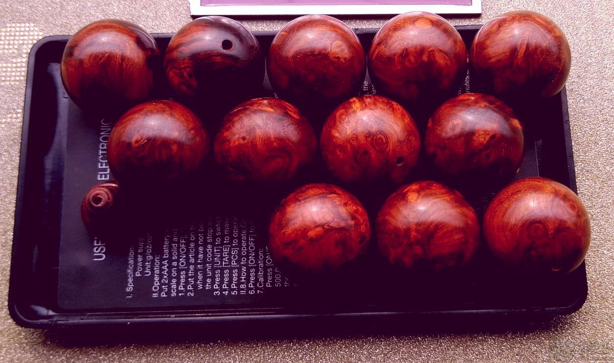 小叶紫檀有裂纹怎么回事,小叶紫檀表面有裂纹是牛毛纹吗