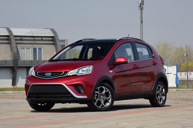 大灯起雾需要更换大灯吗,大灯起雾了怎么消除水汽